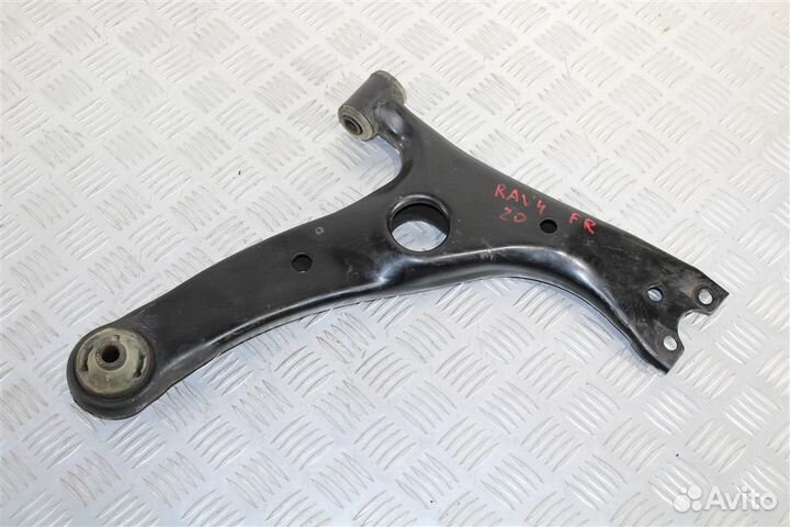 Рычаг передний правый Toyota RAV 4 ACA20