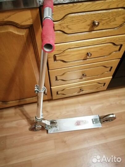 Самокат двухколесный