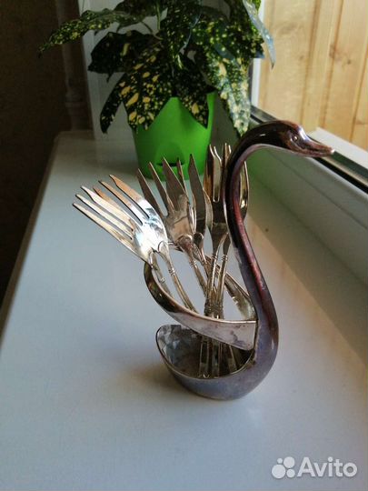 Вилки десертные Лебедь посеребреные. Розенберг