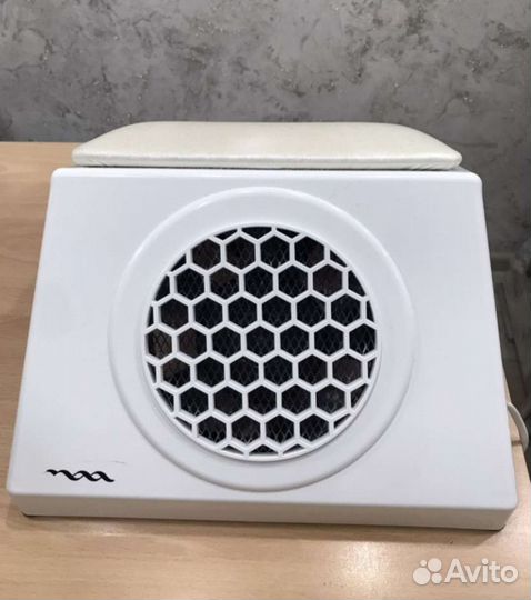 Полный комплект для мастера маникюра