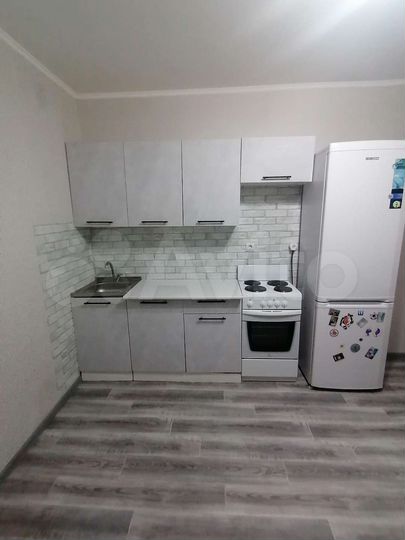 2-к. квартира, 60 м², 11/17 эт.