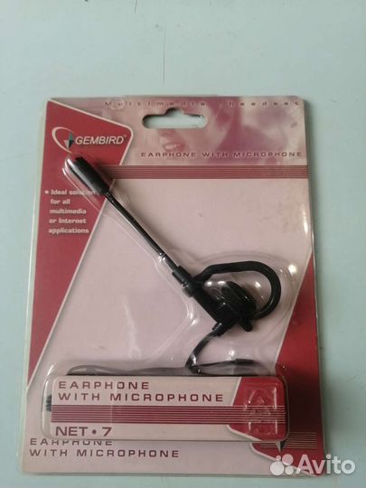 Наушник с микрофоном