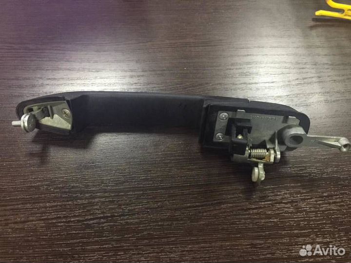 Ручка двери задней наружная левая Chevrolet Niva