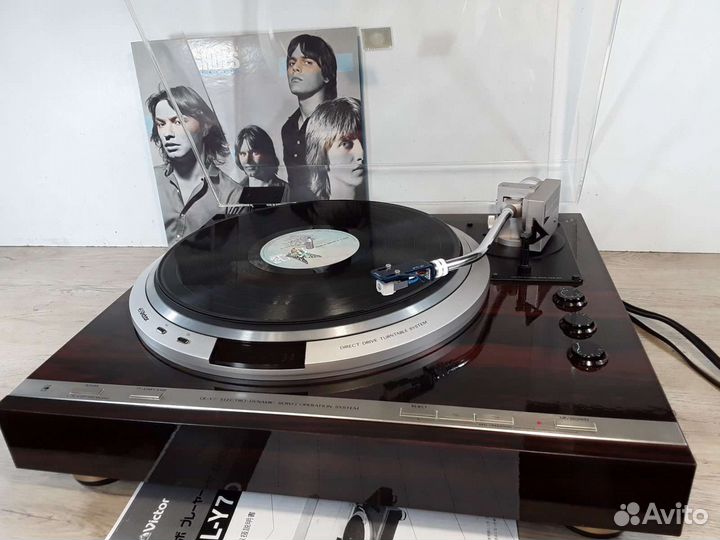 Проигрыватель винила victor QL-Y7