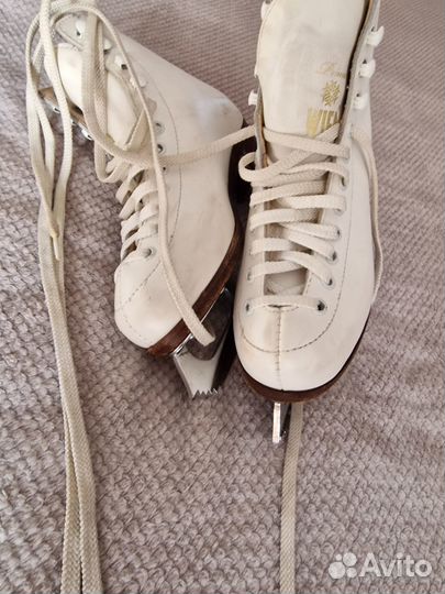 Коньки для фигурного катания