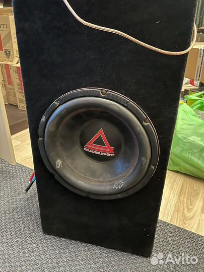 Сабвуфер,уселитель