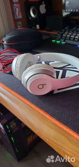 Beats solo 2