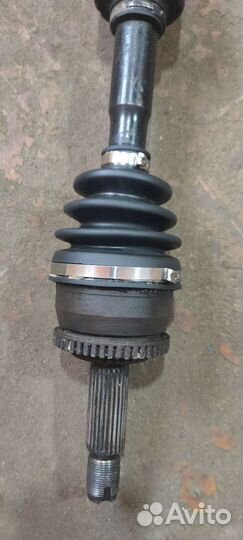 Привод передний Hyundai Solaris 1