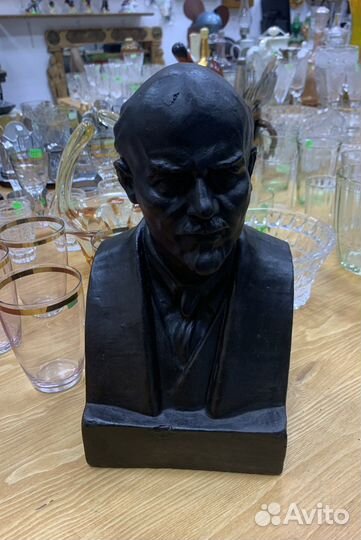 Бюст В.И. Ленин завод Гжель. 1930е годы