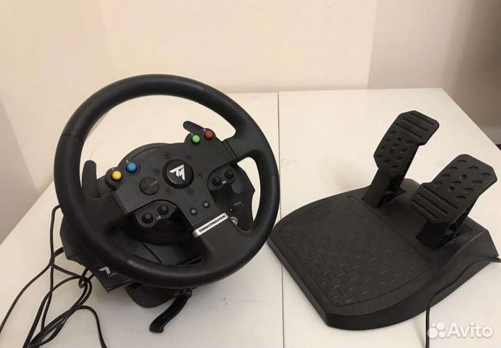 Игровой руль Thrustmaster TMX Force
