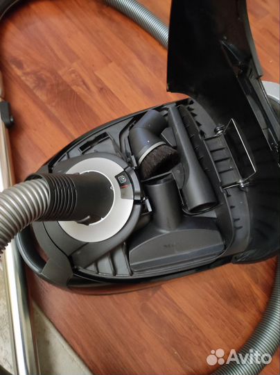 Пылесос miele