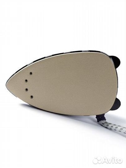 Компактный утюг с пароотпаривателем