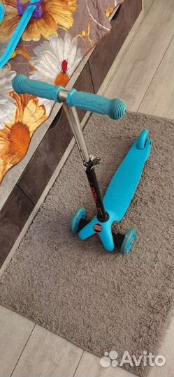 Самокат детский трехколесный б/у
