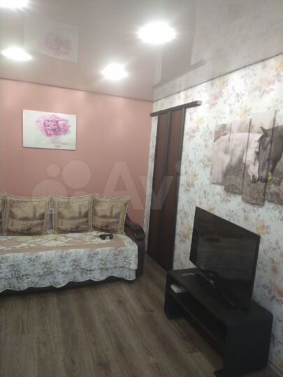 2-к. квартира, 42 м², 3/5 эт.