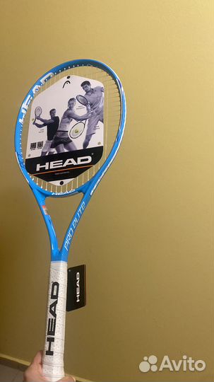 Теннисная ракетка