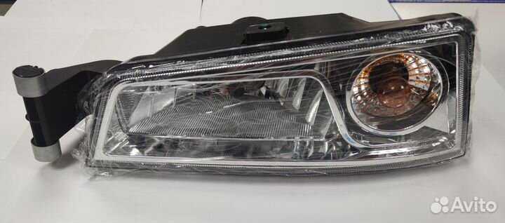 Фара противотуманная левая sitrak C7H