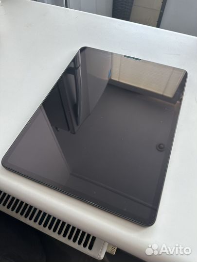 iPad pro m1 12.9 256