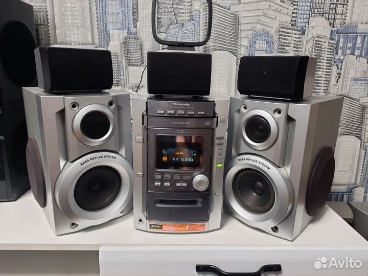 Музыкальный центр