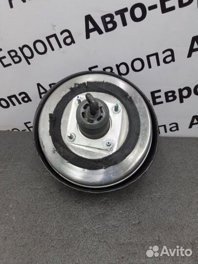 Вакуумный усилитель тормозов Jeep Grand Cherokee