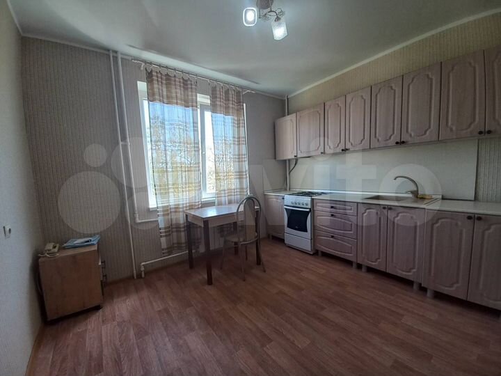 1-к. квартира, 40 м², 4/9 эт.