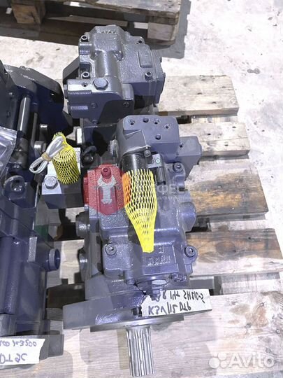 Гидравлический насос Kobelco SK210-8 K3V112DTP