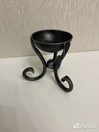 Подсвечник кованый