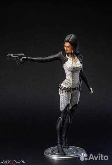 Фигурка Миранда Mass Effect 19 см