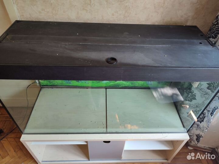 Аквариум,коряга,грунт