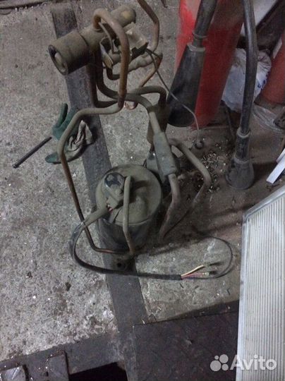 Компрессор кондиционера GRG163C