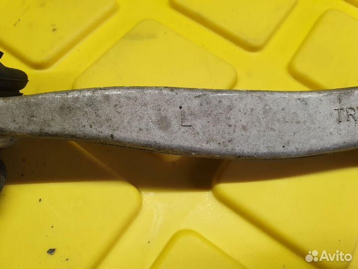 Рычаг передний левый верхний Audi A8 D3/4E рест