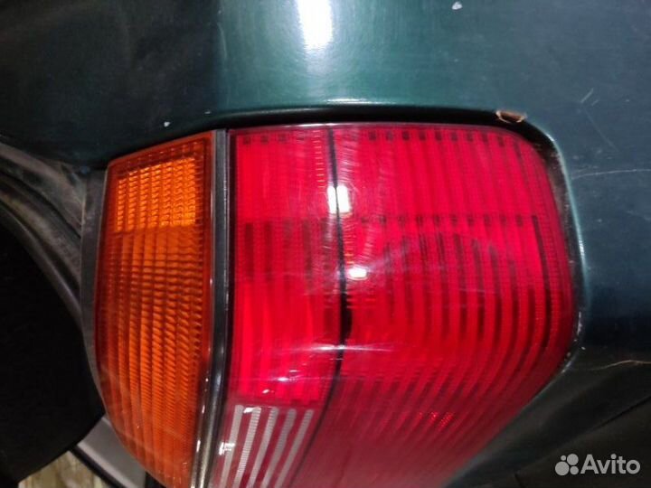 Фонарь правый Volkswagen Golf 3 хэтчбек 1.6 AEE