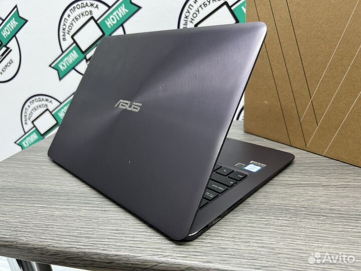 Asus ZenBook железный ультрабук Core i3 SSD FullHD