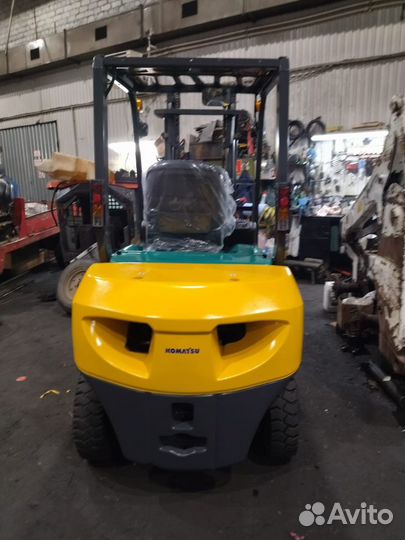 Вилочный погрузчик Komatsu FD25T-16, 2005