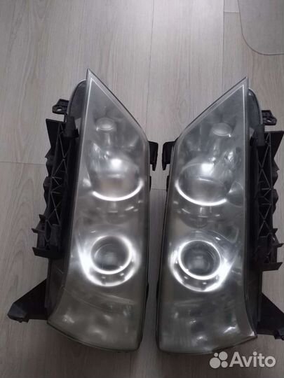 Фара-1, правая на Джили Эмгранд ес7