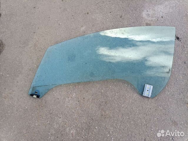 Стекло двери Peugeot 307 кабриолет