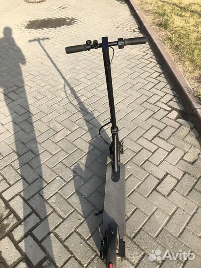 Электросамокат Hiper Triumph M88