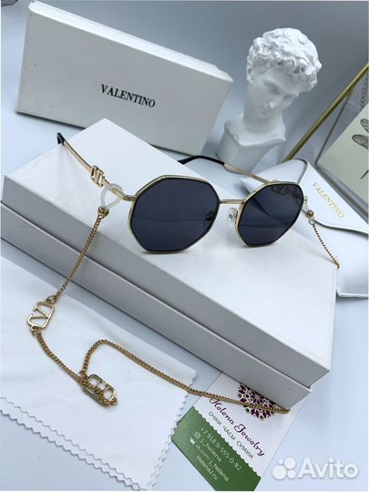 Солнцезащитные очки Valentino (451)