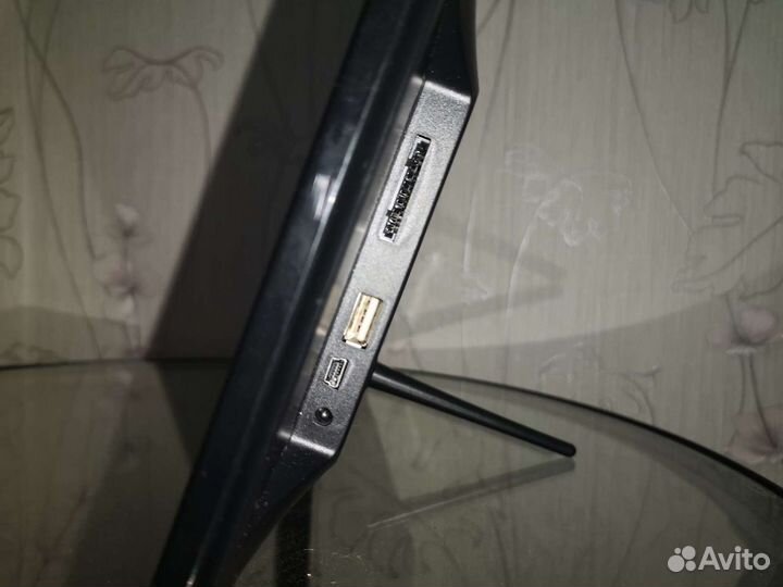 Цифровая фоторамка Texet TF-328