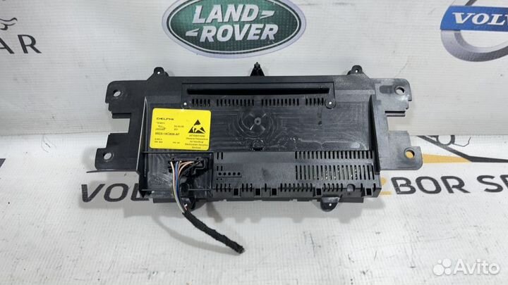 Блок управления климатической установкой Jaguar XF