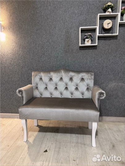 Мини диван. Банкетка со спинкой