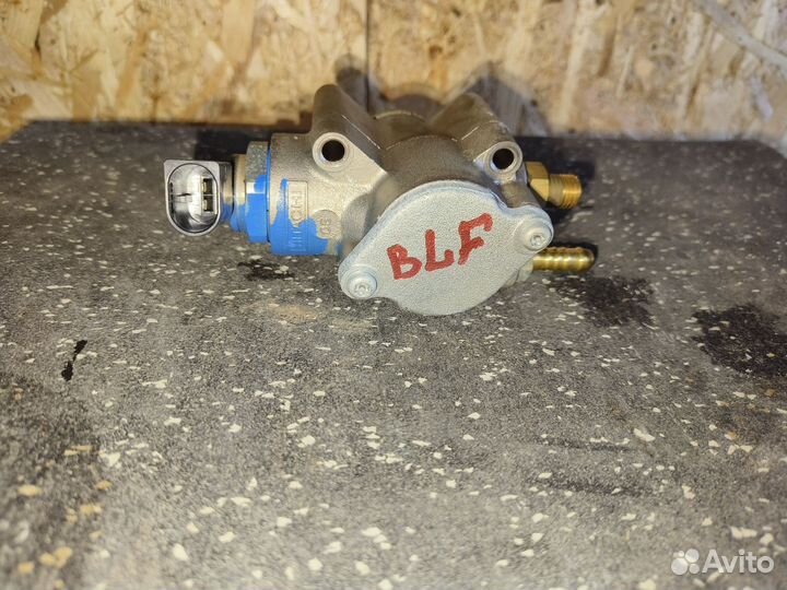 Тнвд Volkswagen Golf 03C127025R 1.6 FSI BLF