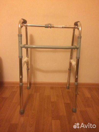 Ходунки для взрослых инвалидов