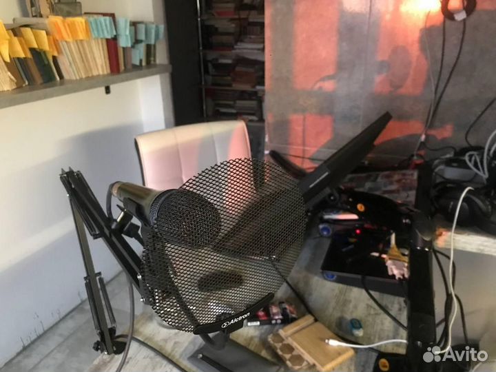 Диктор озвучка