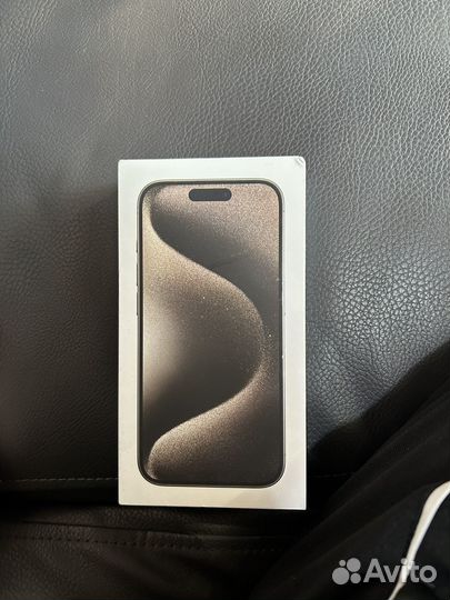 iPhone 15 Pro, 256 ГБ