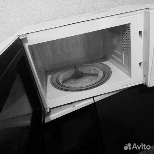 Микроволновая печь Mystery