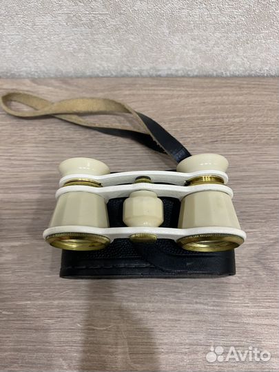 Театральный бинокль