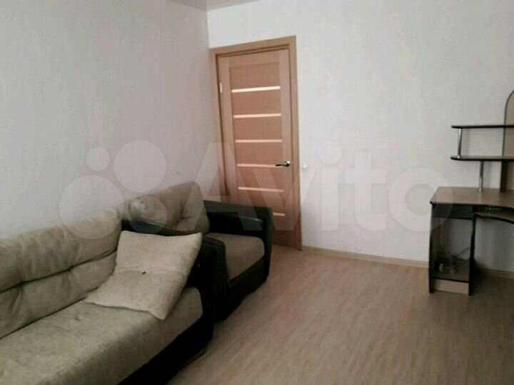 2-к. квартира, 44 м², 1/9 эт.