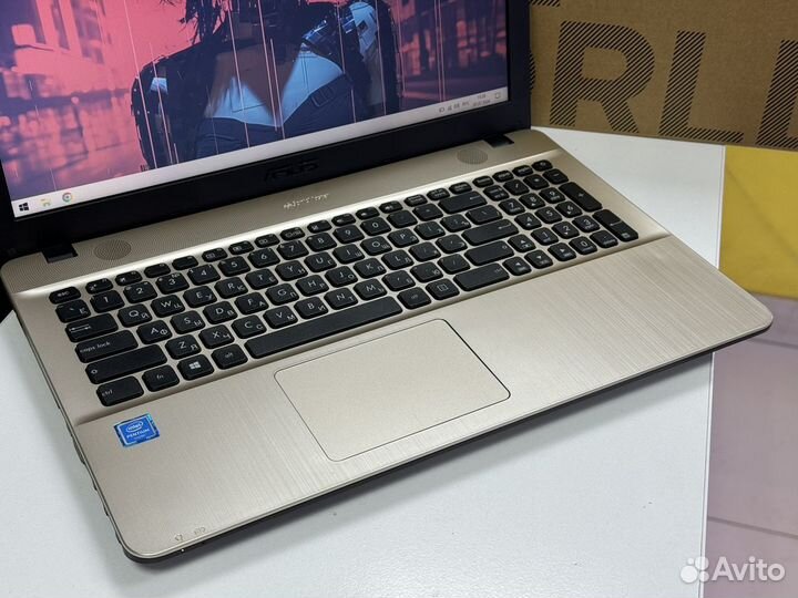 Свежий быстрый asus VivoBook D541N N4200 240Gb SSD