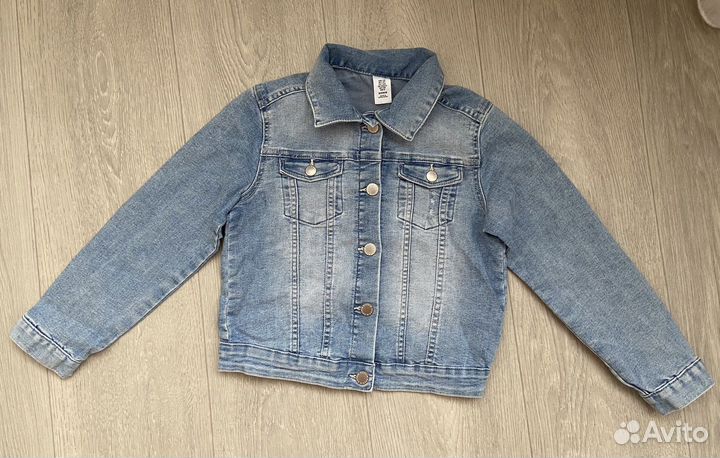 Джинсовая куртка