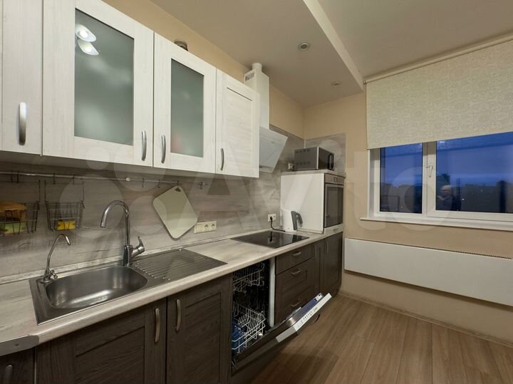 2-к. квартира, 85,3 м², 6/18 эт.